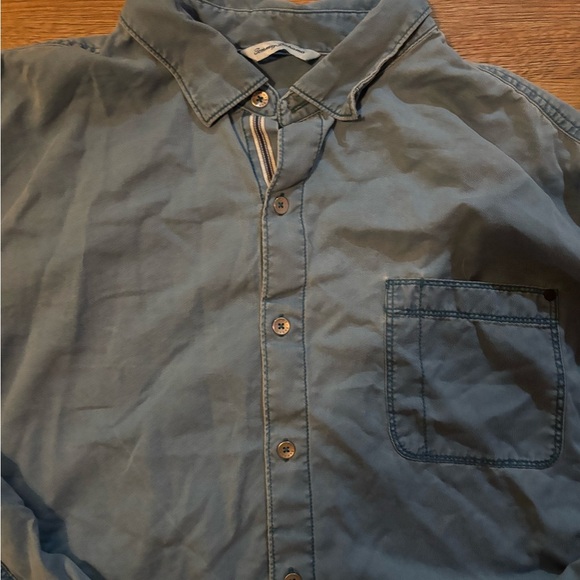 Tommy Bahama Casual Blue Button-Down Shirt - Picture 2 of 6